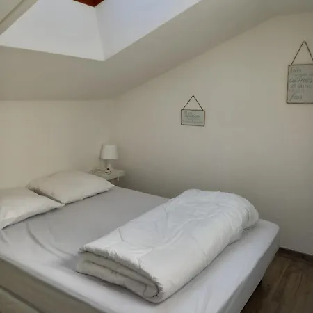 Atlantique 165 Holiday home *